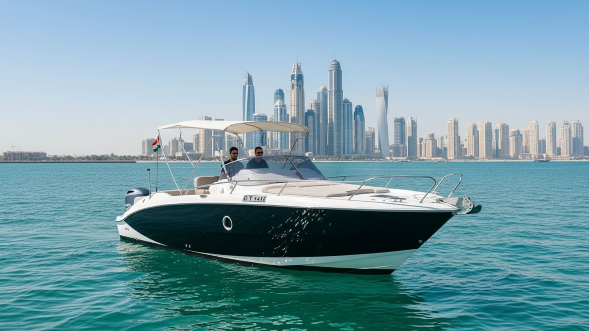Comfortable deck and seating on Silver Wind 27 ft